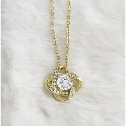 Four - Leaf Clover Eternal Love Pendant - householdessential