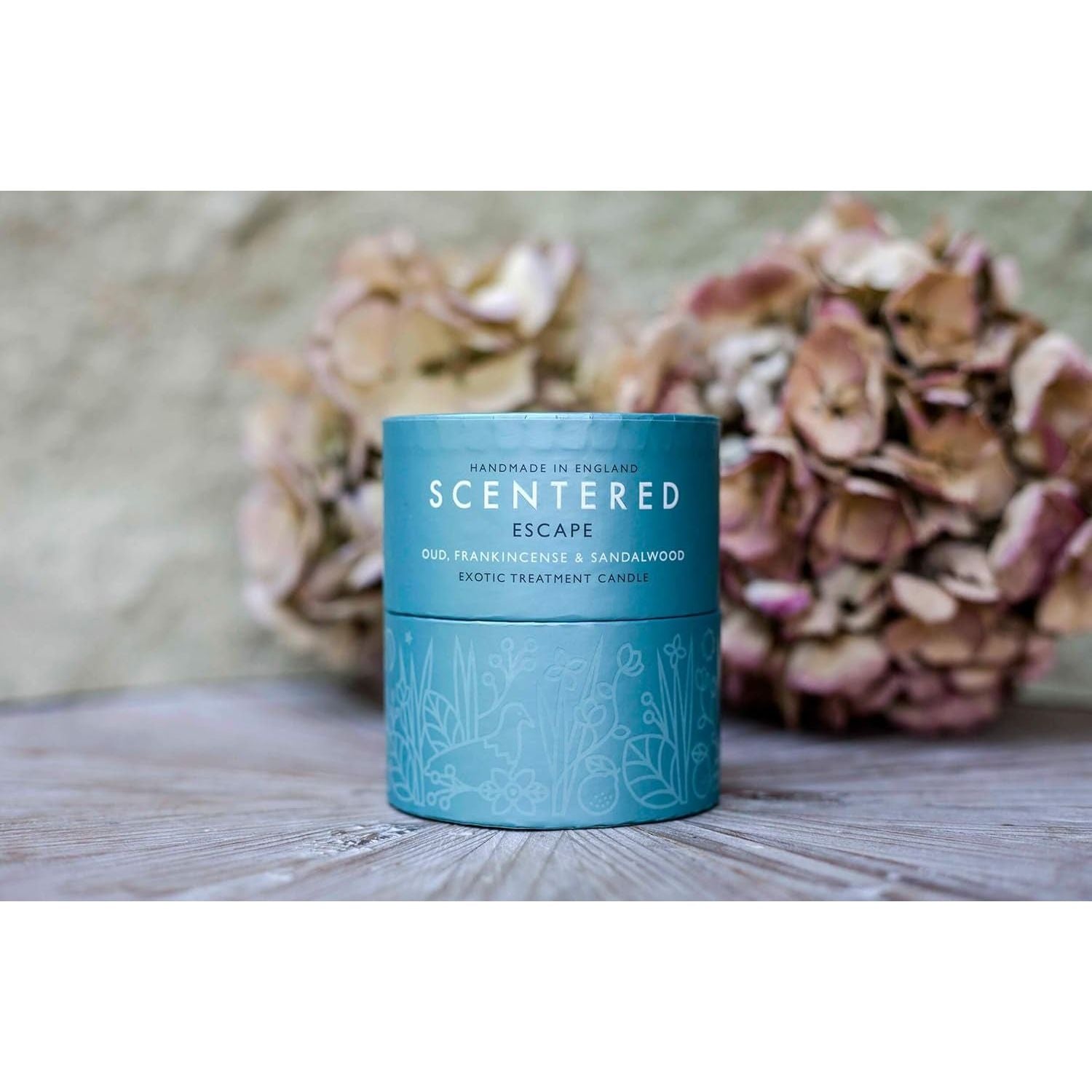 Escape Scented Aromatherapy Candle - Oud & Cedarwood Essential Oil Blend - householdessential