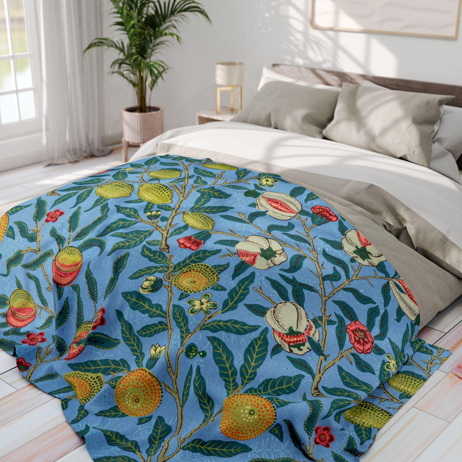 William Morris Four Fruits Pattern Arctic Fleece Blanket | Floral Throw - householdessential